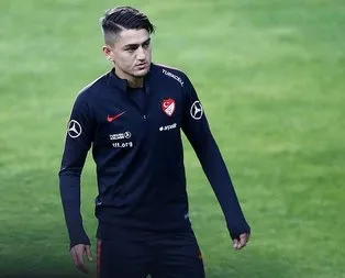 Milli Takıma Cengiz Ünder’den kötü haber