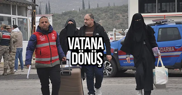 Özgür Suriye'ye geri dönüşler sürüyor! Sınır kapılarında yoğun mesai: Şamlı Muhammed ve Humuslu Bedriye Türkiye'ye duacı