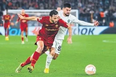 fenerbahce-umraniyesporun-konugu-olacak-1674435001467.jpeg
