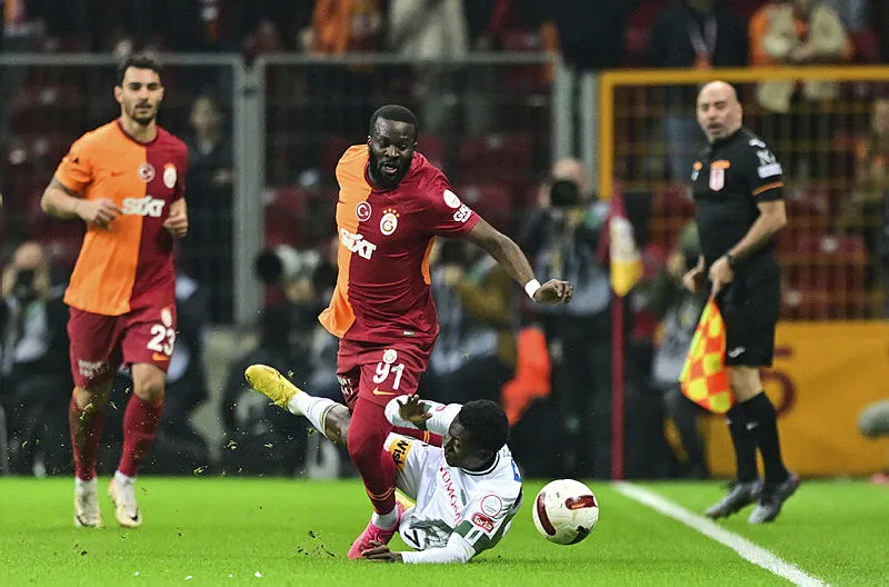 Galatasaray hedef büyüttü! Çifte transfer - 29