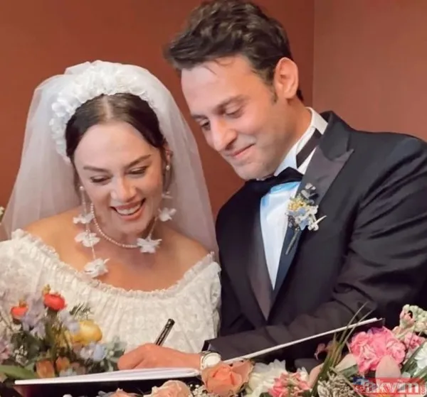 4 aylık hamile olan Demet Evgar’ın son haline bakın! Karnı burnunda ilk kez paylaştı Yeşilçam yıldızı Filiz Akın kayıtsız kalmadı - 1