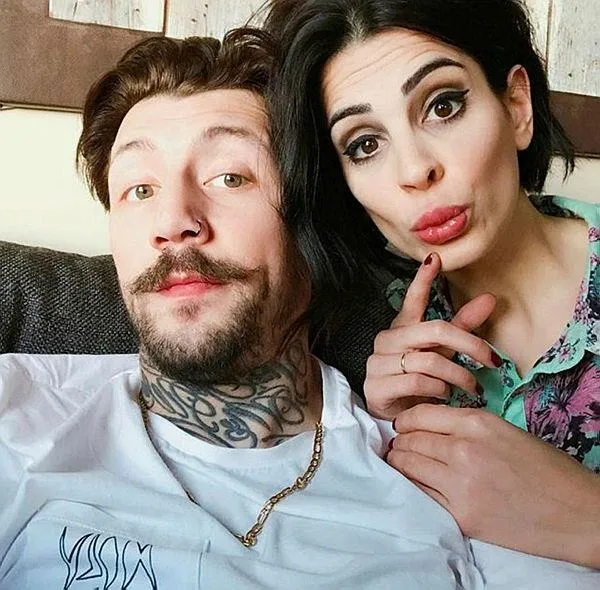 Ünlü fenomen Eylül Öztürk ile eşi Kenan Özkan arasında ayrılık çanları çalıyor!-4