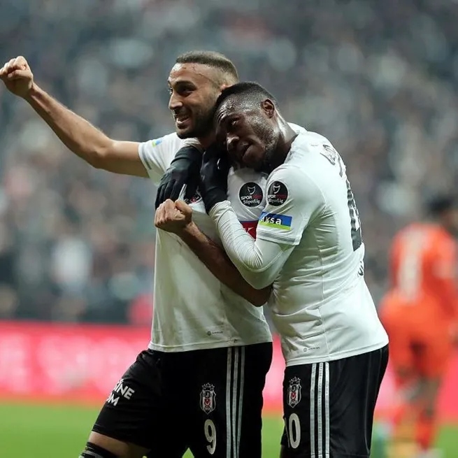 Cenk Tosun yıldızlaştı Beşiktaş evinde Alanyasporu farklı geçti! Beşiktaş 3 - 0 Alanyaspor MAÇ SONUCU