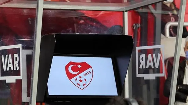 TFF, Süper Ligde 28. hafta VAR kayıtlarını açıklandı! İşte Beşiktaş-Galatasaray maçındaki tartışmalı kırmızı kartın konuşmaları