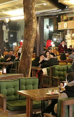 Bilim Kurulu üyesinden İstanbul için önemli uyarı: Henüz çok erken...