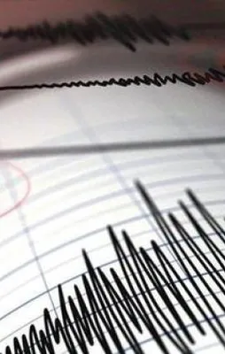 İzmir'de korkutan deprem!