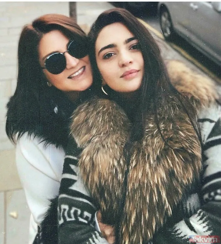 Sibel Can’dan sonra kızı da… İşte Sibel Can’ın kızı Melisa Ural’dan