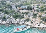 Antalya Demrede doğal sit alanına dikilen villa söküldü!