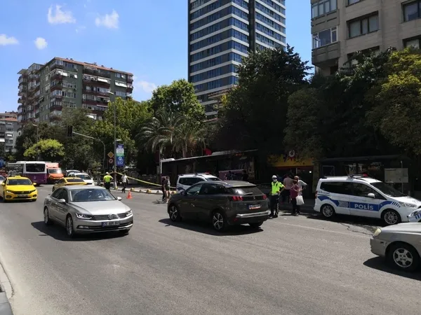 Son dakika: Kadıköy'de İETT otobüsü MGSM'ne daldı! Yaralılar var-3