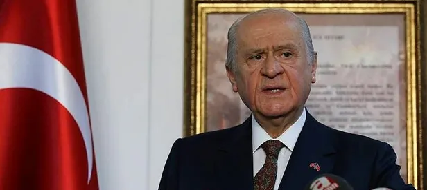 Bahçeli 10 ilçe başkanını görevden aldı