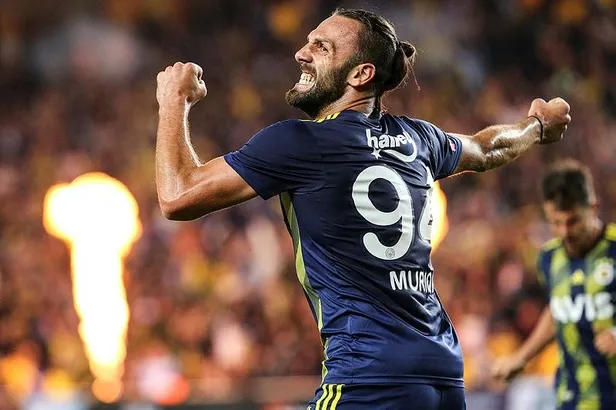 Önemli olan sinir sistemi! Takvim'in iki usta yazarı GS-FB derbisinin röntgenini çekti-6