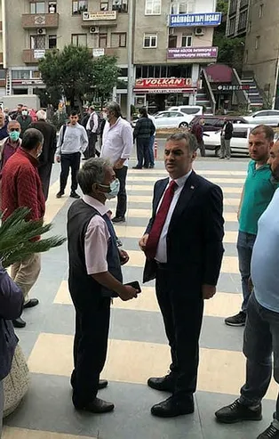 Trabzon Yomra'da Belediye Başkanı Mustafa Bayık'a silahlı saldırı