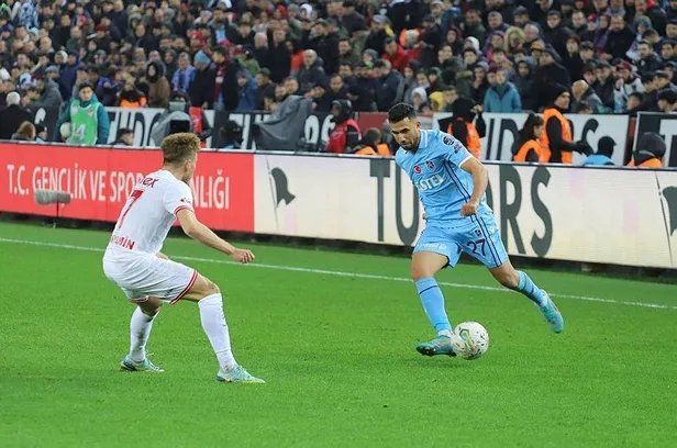 firtina-moral-tazeledi-trabzonspor-zorlu-rakibi-antalyayi-iki-golle-gecmeyi-basardi-1675278533333.jpeg Fırtına moral tazeledi! Trabzonspor zorlu rakibi Antalya'yı iki golle geçmeyi başardı-9
