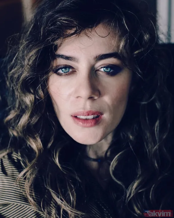 Bahar’ın yıldızı Demet Evgar’ın kardeşi oyuncu çıktı! Abla-kardeş aynı dizide! - 2