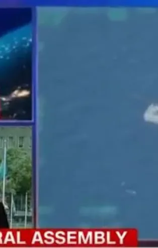 CNN'e konuşan Miçotakis'in Türkiye'yi hedef aldığı sırada ekrana gelen görüntüler gündem oldu