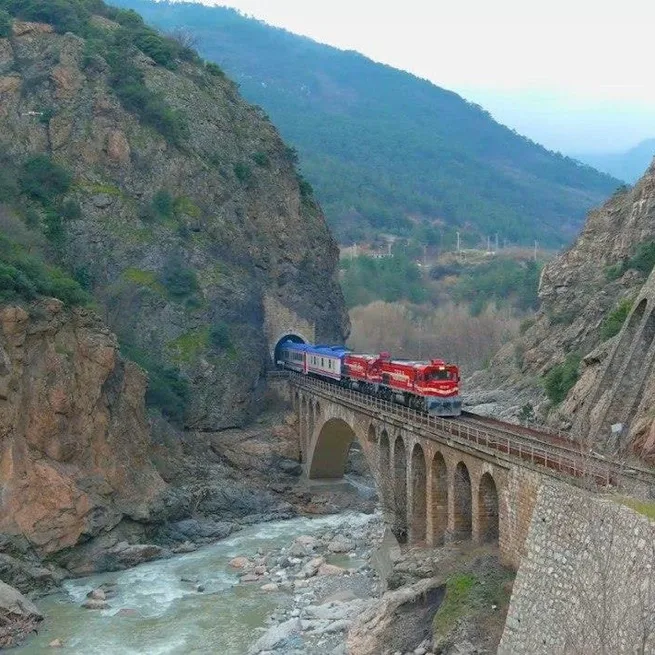 Turistik Karaelmas Ekspresi sonbahar seferlerine başlıyor!