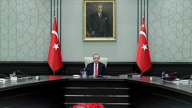 1inci-ordu-komutani-orgeneral-ali-sivri-kimdir-kac-yasinda-nereli-ali-sivri-hangi-gorevlerde-bulundu-1690835977797.jpg Ali Sivri hangi görevlerde bulundu? 1'inci Ordu Komutanı Orgeneral Ali Sivri kimdir, kaç yaşında, nereli?-4