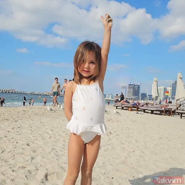 Alişan’ın eşi ve kayınvalidesinden Dubai’de tatil pozu: Anne-kız ortalığı salladı - 11