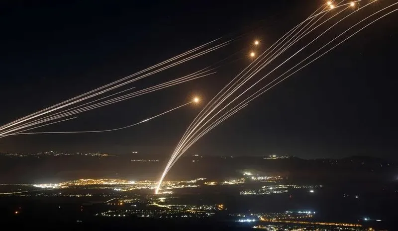 CANLI TAKİP | Tel Aviv'de hareketli saatler! Katil Netanyahu Güvenlik Kabinesi'ni topladı | Vatandaşlara yiyecek stoklayın çağrısı! İran'dan fotoşov-1