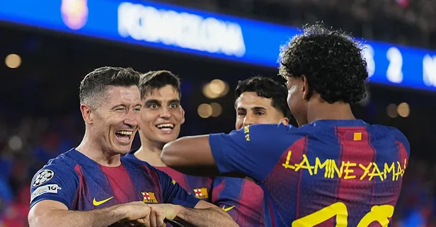 Barcelona Şampiyonlar Ligi'nde tarihi zaferle çeyrek finalde: 7-2