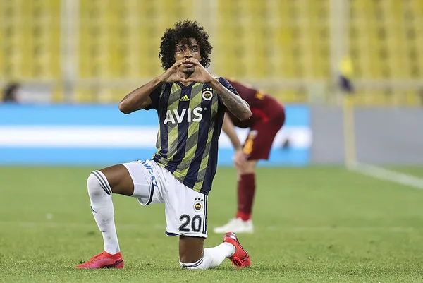 1621752801269.jpg Luiz Gustavo ayrılık kararı aldı! Fenerbahçe'de şoke eden gelişme-5