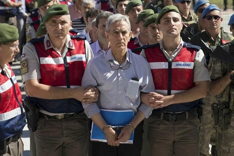 İşte ihanet yıllığı