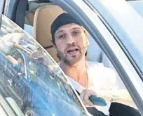 Aras Bulut İynemli yeğeninin mezuniyet konvoyuna katıldı