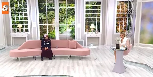 esra-erol-kayip-nurcani-buldu-cabalar-ise-yaramadi-annesini-gormek-istemeyen-genc-kiz-bakin-neler-soyledi-1639676694601.jpg Esra Erol kayıp Nurcan’ı buldu! Çabalar işe yaramadı! Annesini görmek istemeyen genç kız bakın neler söyledi-4