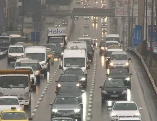 İstanbul’da yağmur trafiği! Yoğunluk yüzde 56’lara ulaştı