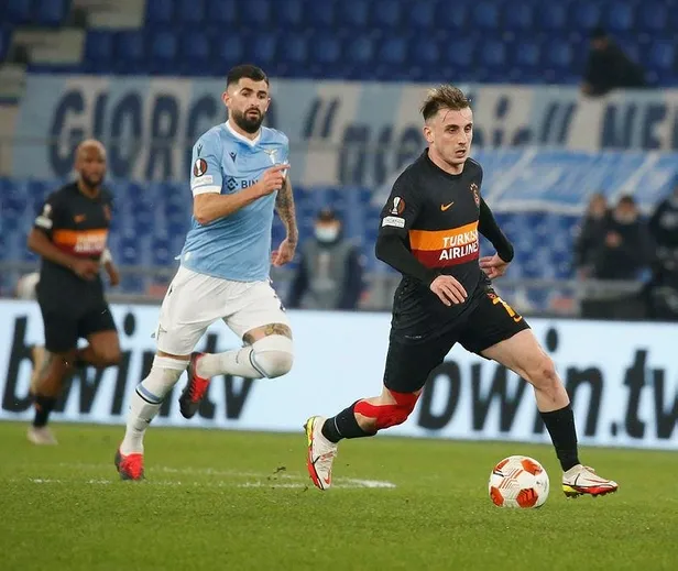 Birçok alanda dev takımları geride bırakan Galatasaray artık kupayı hedefliyor! İşte 2000 ruhu!-2