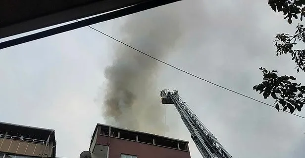 İstanbul Esenyurt’ta 5 katlı binanın çatı katında yangın