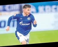 Fırtına 16 yaşındaki defans Mert Toros’u kadrosuna kattı!