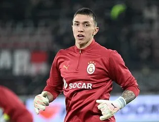 Muslera kaleye Mertens kulübeye