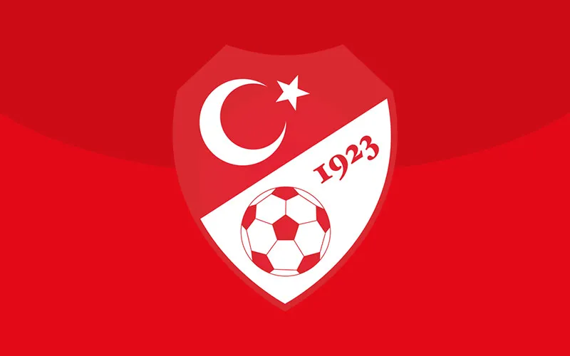Süper Lig takımları tek yürek oldu! 18 kulüpten İlber Ortaylı için taziye mesajı - 3