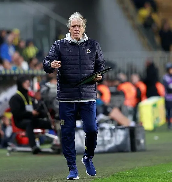 brezilya-basinindan-bomba-iddia-jorge-jesus-sezon-bitmeden-gidecek-1670806779737.jpeg Brezilya basınından bomba iddia: Jorge Jesus sezon bitmeden gidecek-4