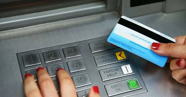 ATM’den para çeken herkes için duyuru yapıldı! Bankalarda artık kart yerine...