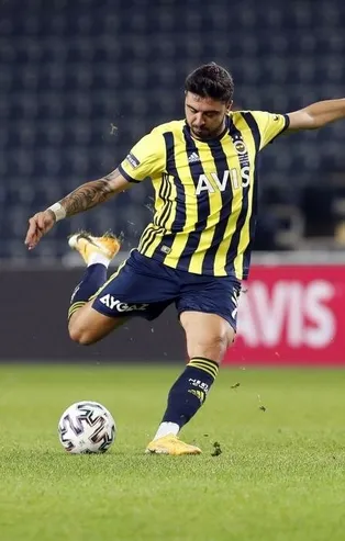 Son dakika: Ozan Tufan Fenerbahçe'ye dönüyor