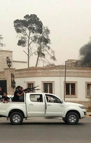 Libya'da UMH güçleri, Hafter'in Trablus'un güneyindeki saldırısını püskürttü