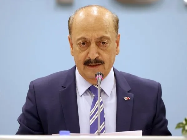 son-dakika-dort-gozle-bekleniyordu-belediye-iscilerine-kadro-var-mi-2023te-belediye-sirket-iscilerine-kadro-ge-1673378551003.jpg 2023’te belediye şirket işçilerine KADRO GELECEK Mİ? Belediye işçilerine kadro var mı?-2