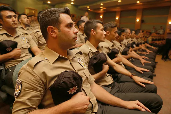 bekci-alimi-ne-zaman-yapilacak-2020-bekci-alimi-basvuru-sartlari-nelerdir-jandarma-polis-akademisi-1594288583674.jpg Bekçi alımı ne zaman yapılacak? 2020 bekçi alımı başvuru şartları nelerdir? (Jandarma, Polis Akademisi)-2