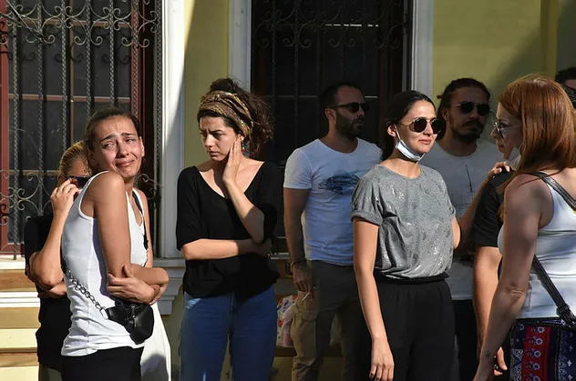 Evli ve bir çocuk babası Cemal Metin Avcı tarafından canice katledilen Pınar Gültekin'in cenazesi ailesine teslim edildi