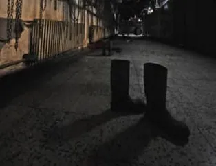 Maden şehitlerinden geriye kalan eşyalar