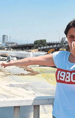 Kötü koku İzmirlileri çileden çıkardı