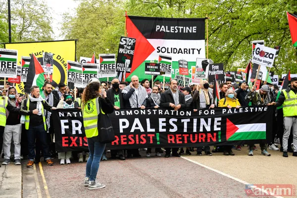 SON DAKİKA: Filistinlilerin katledilmesi protesto ediliyor! Binler Londra'da İsrail Büyükelçiliği'ne yürüyor - 33