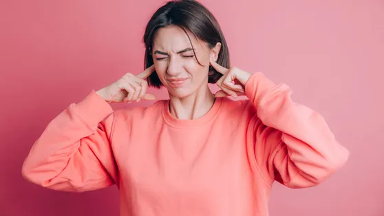 Kulağınızdaki çınlama aslında bir rüya olabilir mi? Oxford’dan çarpıcı analiz!