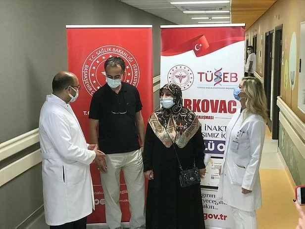 Son dakika: TURKOVAC aşısının Faz 3 aşaması gönüllülere uygulanmaya başlandı-4