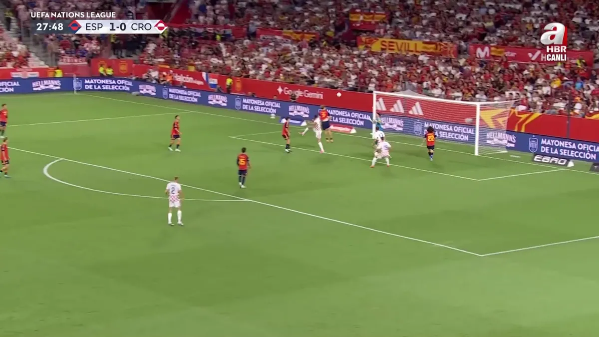İspanya 1-1 Hırvatistan GOL: D. Beljo