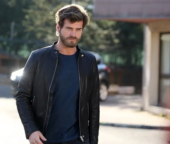 Kıvanç Tatlıtuğ oyunculuğun hakkını verdi-1