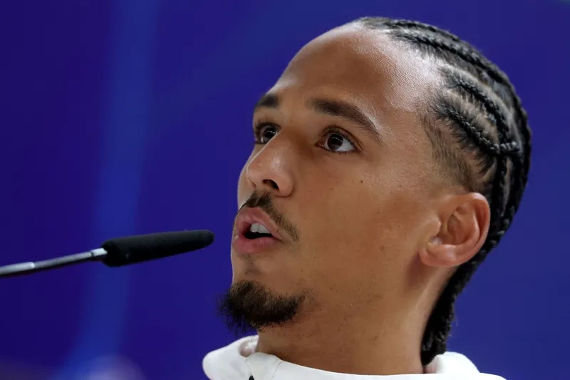 besiktasa-alman-duvari-stoper-transferde-tek-sorun-ffp-1769268092852.jpg Beşiktaş'a Alman duvarı stoper! Transferde tek sorun FFP!-5