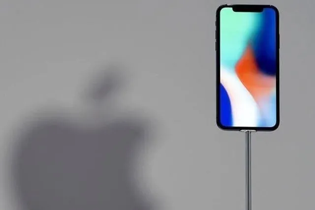 Samsung Galaxy Fold'un özellikleri nedir? Galaxy Fold çıktı mı, ön sipariş ne zaman? Türkiye fiyatı ne kadar?-3